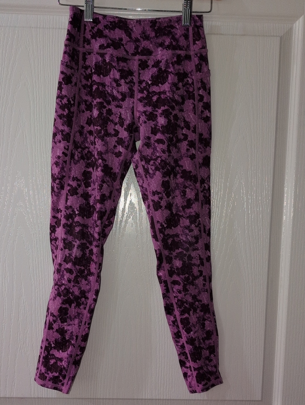 Zella Girl L 10/12 Purple Floral Camo Athletic Leggings Side Pockets
